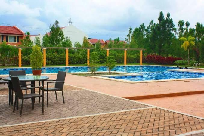 Relaxing Home At Camella Bacolod, Near Airport, Rockwell, Terminals, Famous Resto Ngoại thất bức ảnh